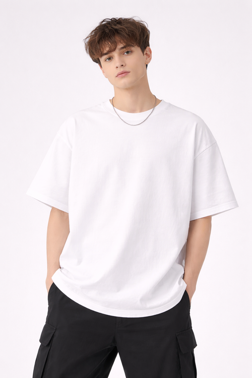 'My girlfriend will kill you' Oversized T-shirt